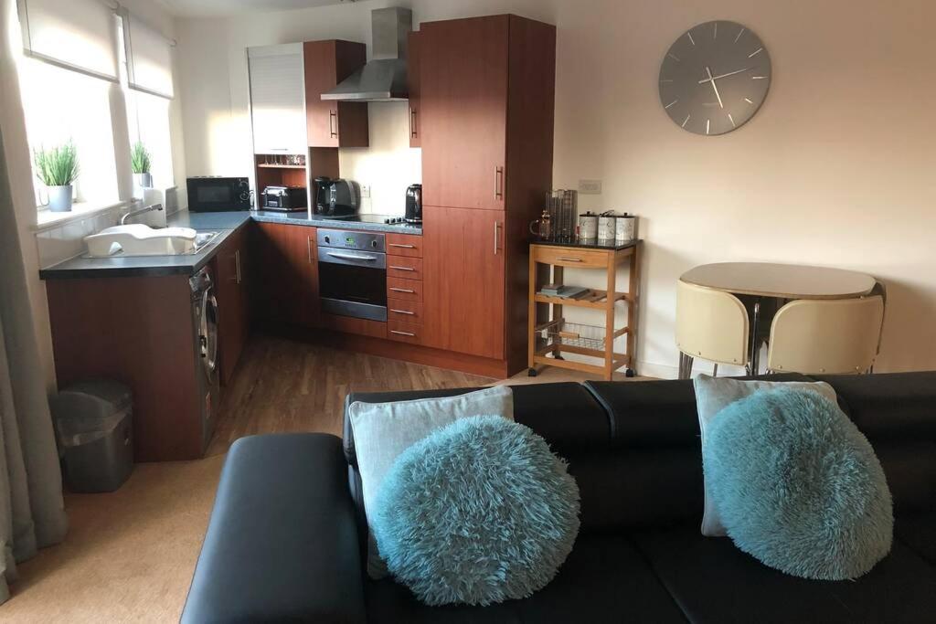 Liverpool, Superb City Centre Apartment With Parking Bagian luar foto